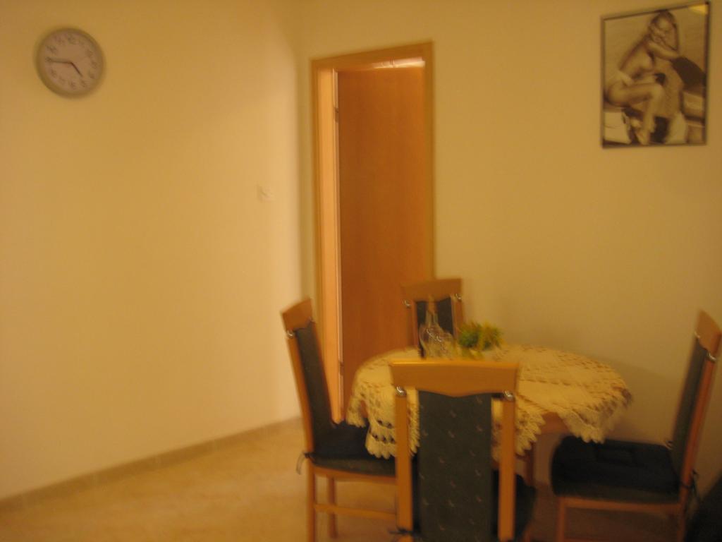 Gala Apartments Komiza Exterior photo