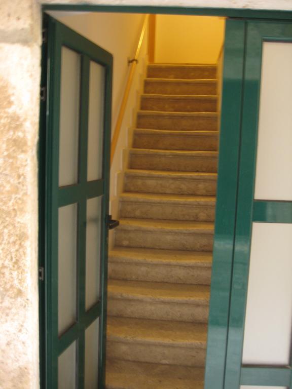 Gala Apartments Komiza Exterior photo